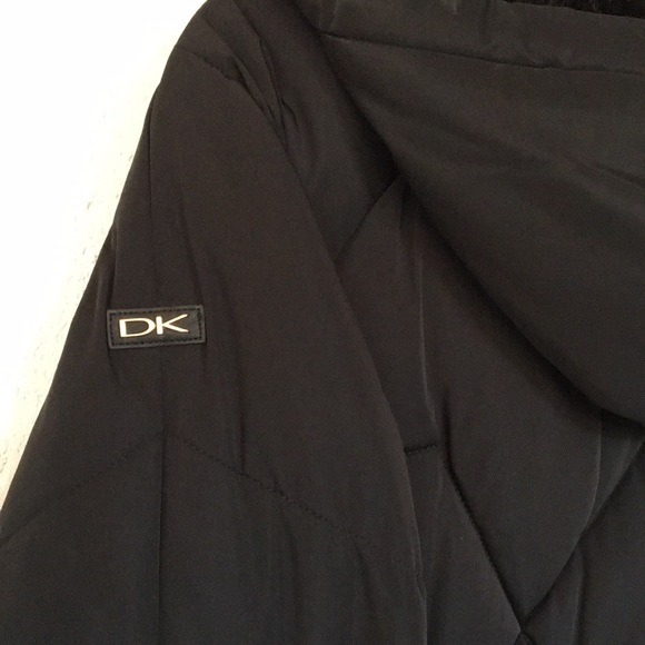 Donna Karan Small long black coat gold buttons knee length coat - Picture 4 of 15